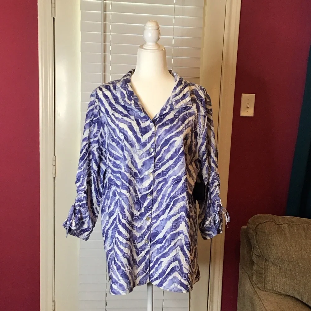 John Mark Blue and White Button Down Jacket. NWT - Picture 1 of 12
